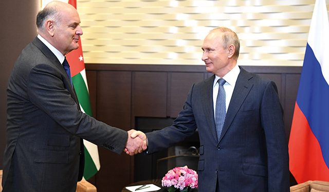President of Abkhazia Aslan Bzhania with President Putin. Source: kremlin.ru