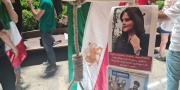 Demonstration of Iranian Citizens ‘Freedom to Iran’ Held in Front of Parliament