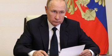 Putin signs off on martial law for Ukraine's newly annexed regions.