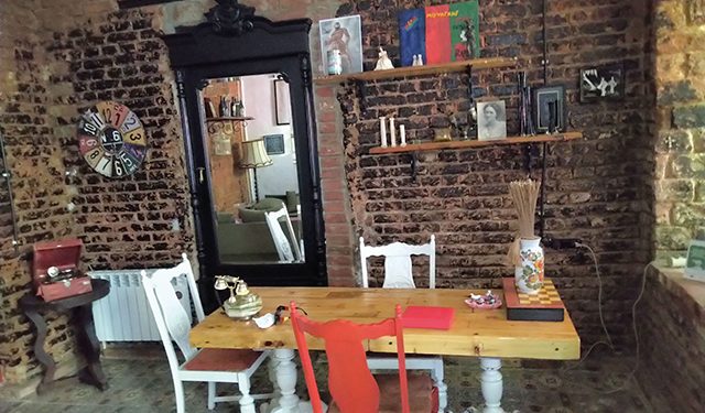 Helena’s Place, Where East Met West – An Airbnb Story