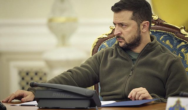 War Updates: Ukrainian Forces Break through Russian Defensive Positions in Kherson