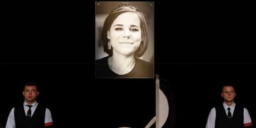 Honor guard members stand next to a coffin during a memorial service for Darya Dugina. Source: REUTERS/Maxim Shemetov