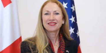 US Amb: Direct Flights would be a Very Important Bridge between the US and Georgia