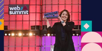 President Awards Startup Theneo Founder the Medal of Honor