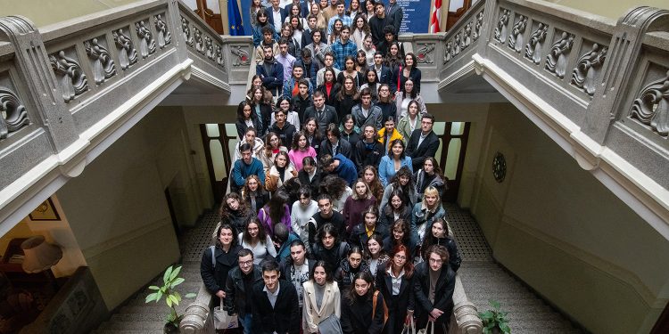 Gulf Announces 100 Scholarship Recipients of the New Gulf Platform, “The Future Is Ours”