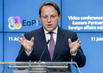 Várhelyi: We Want to Partner with Georgia for a Reliable Energy Supply