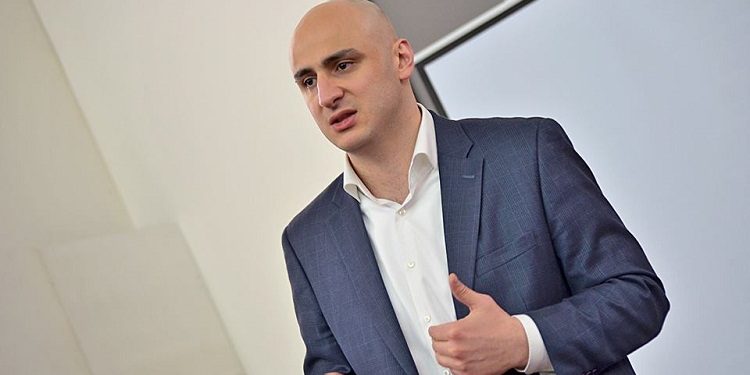 UNM Chair Invites Society to Engage in Party’s Ongoing Process