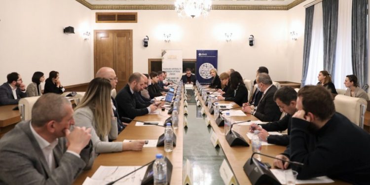 Sector Economy and Economic Policy Committee Holds Thematic Inquiry