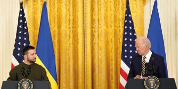Zelensky to US Congress: Against All Odds, Ukraine Didn’t Fall