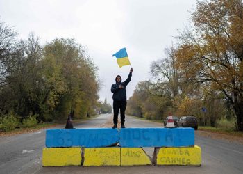 Ukraine Latest: Drones Shot Down over Kyiv, US and Russia Make Another Prisoner Swap