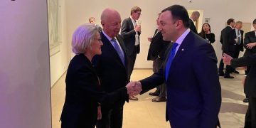 PM: I am Grateful to Klaus Schwab for Warm Welcome