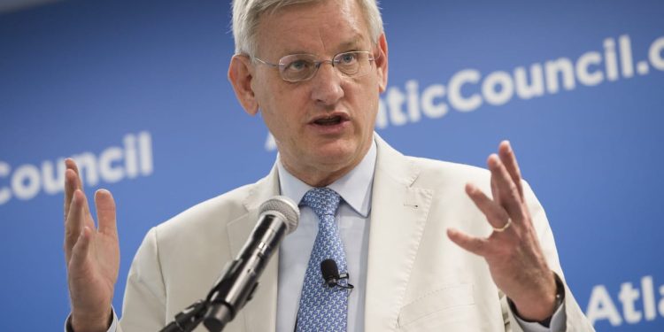 Carl Bildt: Refusal of Regime to Allow Saakashvili Proper Treatment Abroad Truly Shameful