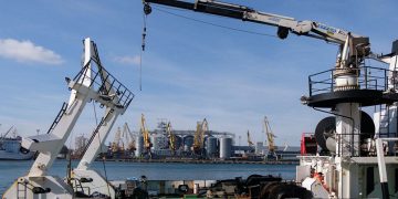 New ferry services will be developed and ports refurbished, which will promote trade in goods and facilitate the movement of people by creating a direct link with the EU Member States