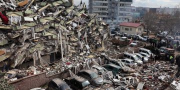 Turkey and Syria earthquake: Death toll rises to 8,700