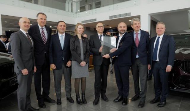 „ჯი-თი მოტორსმა“ საქართველოში BMW-ს და MINI-ს ახალი შოურუმი გახსნა