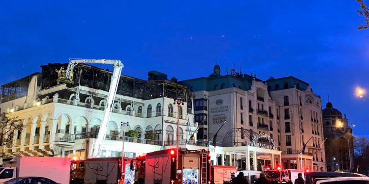 Fire in ‘Ambassador’ hotel extinguished