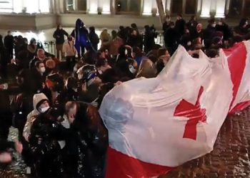 The March 7 protest on Rustaveli Avenue. Image source: Mtavari Arkhi