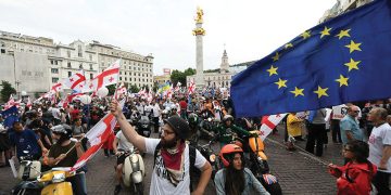 Choosing a path, needing the right leader to get us there. Image source: Getty