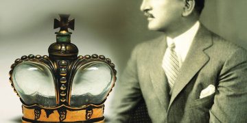 Giorgi Machabeli and his perfume. Image source: kvirispalitra