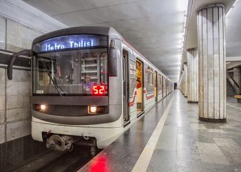 On Easter night, subway to operate until 04:00 am