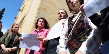 Parents of children with Achondroplasia demand appropriate medicines be imported & funded