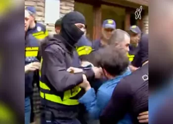 CNN: Protests in Georgia outside hotel where Russian FM’s relatives were allegedly staying