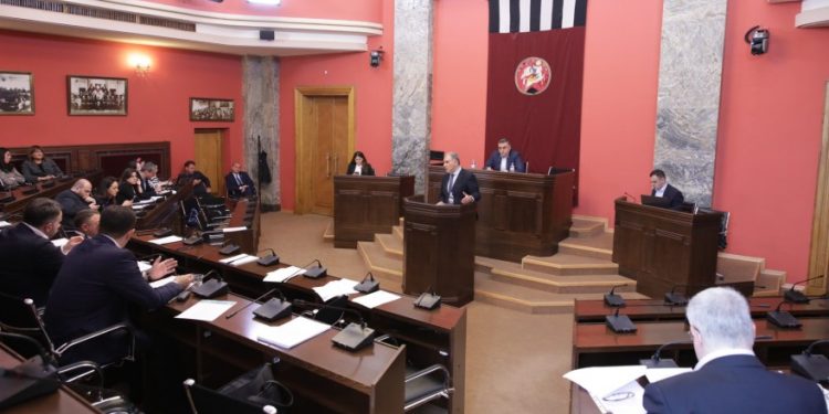 Legal issues committee approves draft criminal procedure code