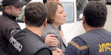 Arrested ‘Droa’ party leader Elene Khoshtaria refuses to participate in the trial
