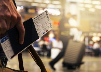 NDI: Every sixth Georgian likely to emigrate