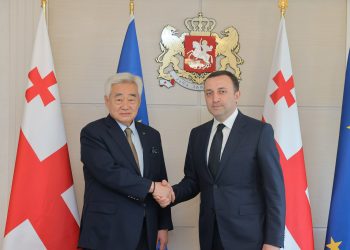 PM meets with President of World taekwondo Federation, discusses popularization of taekwondo