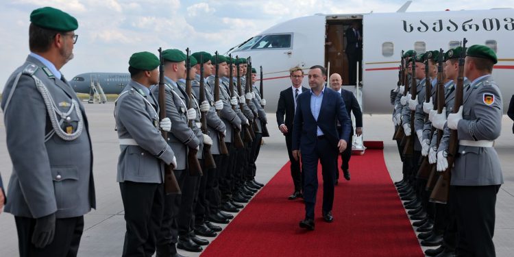 PM starts official visit to the Federal Republic of Germany