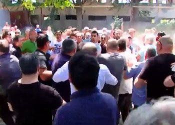 UNM Chairman, his fellow party members were verbally and physically confronted during the meeting in Sagarejo