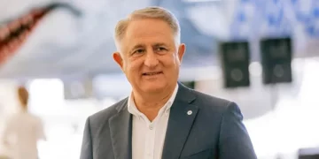 Georgian Airways Head on sanctions: Ukrainian President was misled