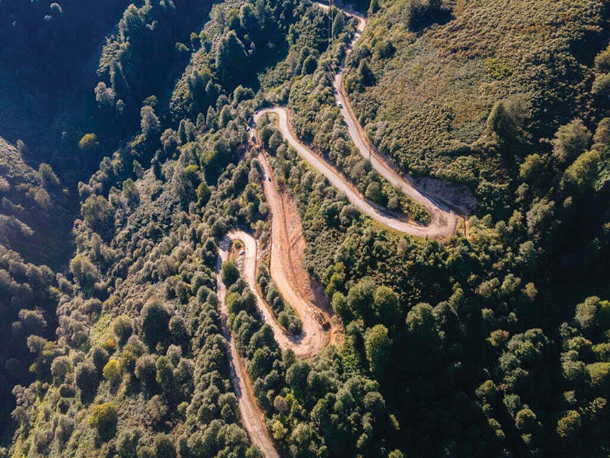 The Road up to Bakhmaro - a work in good progress. Source: lucaonadventure