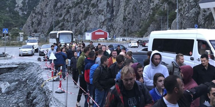 TI: In January-June 2023, the share of Russian visitors to Georgia is 20%, some of which settled here for a long time