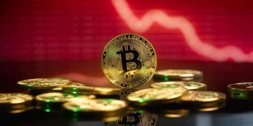 Crypto Prices Drop: Bitcoin at $26,100, Ethereum at $1,570