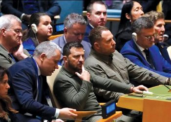 Photo by Kevin Lamarque | Reuters