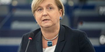 MEP Anna Fotyga calls for sanctions similar to Otkhozoria-Tatunashvili list