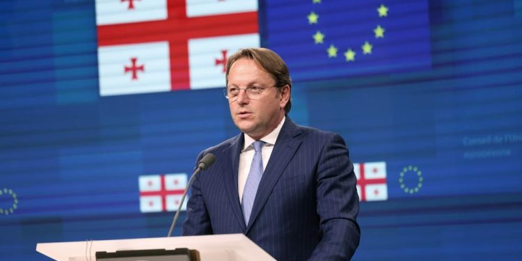 Varhelyi: Candidate status not a gift, result of work by people and gov’t over many months