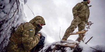 Soldiers on guard. Photo by Ozge Elif Kizil | Anadolu | Getty Images