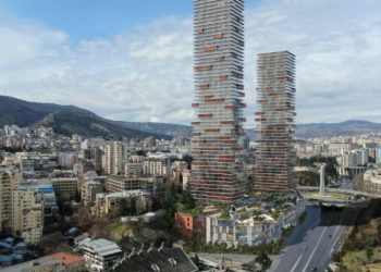Despite protests, skyscrapers to be built in the territory of “Laguna Vere”