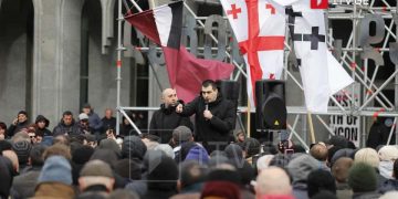 Alt-Info holds protest at parliament over Matrona-Stalin icon scandal