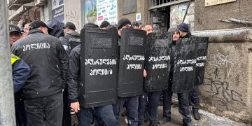 Confrontation with police as family evicted on Kekelidze Street