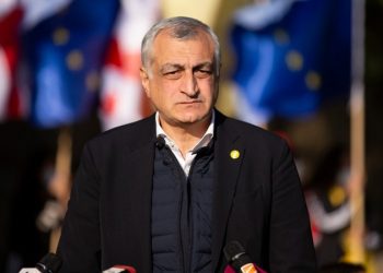 Mamuka Khazaradze sues Kakha Kaladze in court