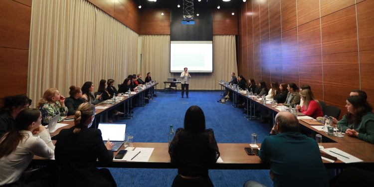 Georgian National Tourism Administration holds a training course for tourism sector