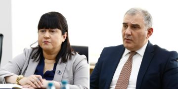 Two deputy health ministers resign