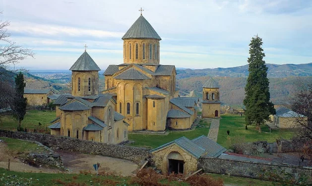 Int’l specialists identify 21 critical centers in medieval Gelati Monastery