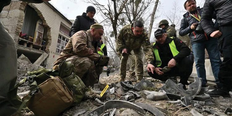 Several people were injured as missile debris fell in Kyiv this week. Source: Getty Images