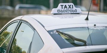 Tbilisi Mayor calls for activation of category A taxi permits