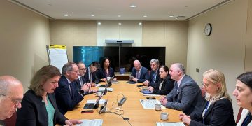 Lasha Khutsishvili meets with the Vice President of the International Finance Corporation